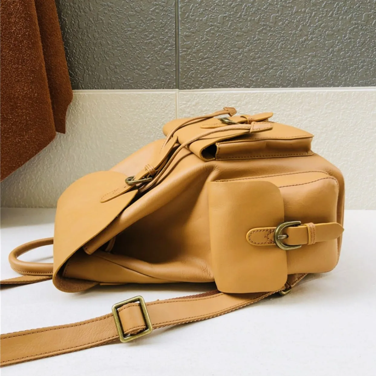 Classic High quality Handmade Women Leather Backpack