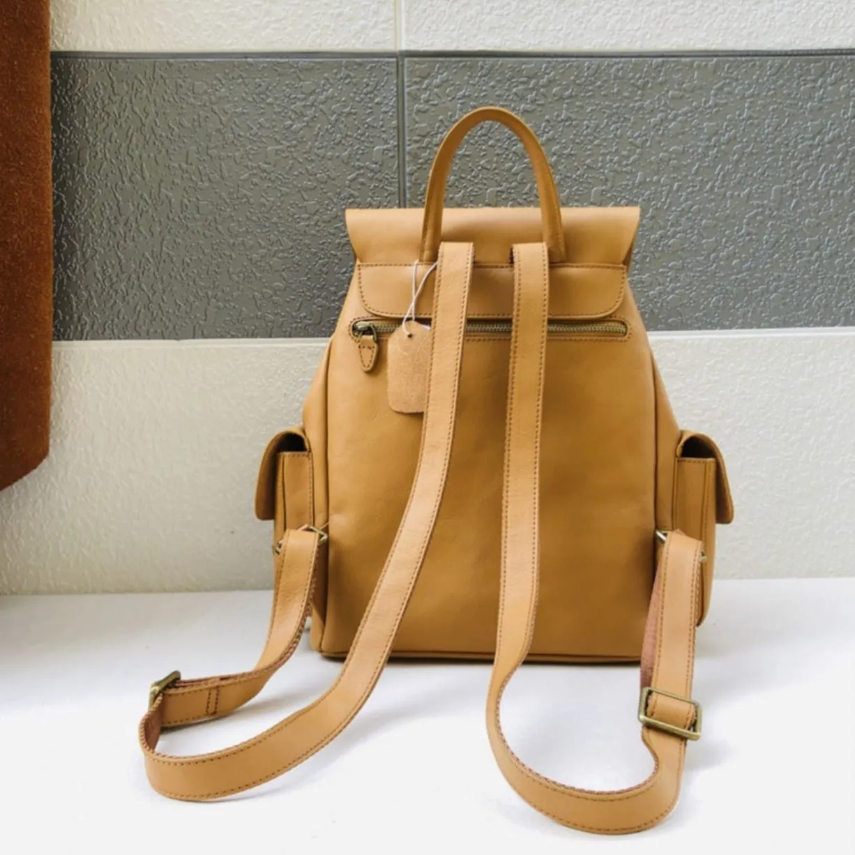 Classic High quality Handmade Women Leather Backpack