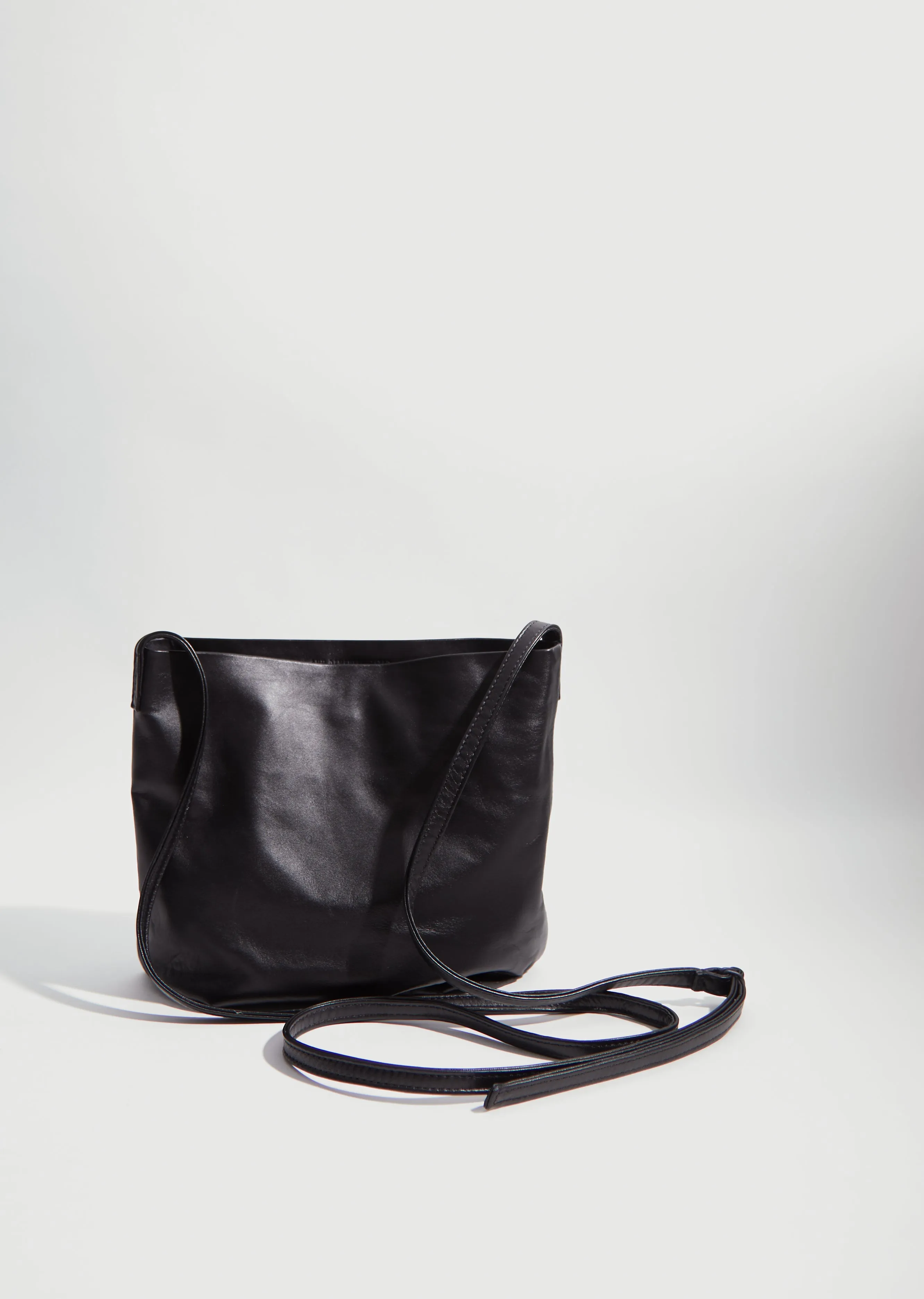 Medium Leather Bag — Fulton Black