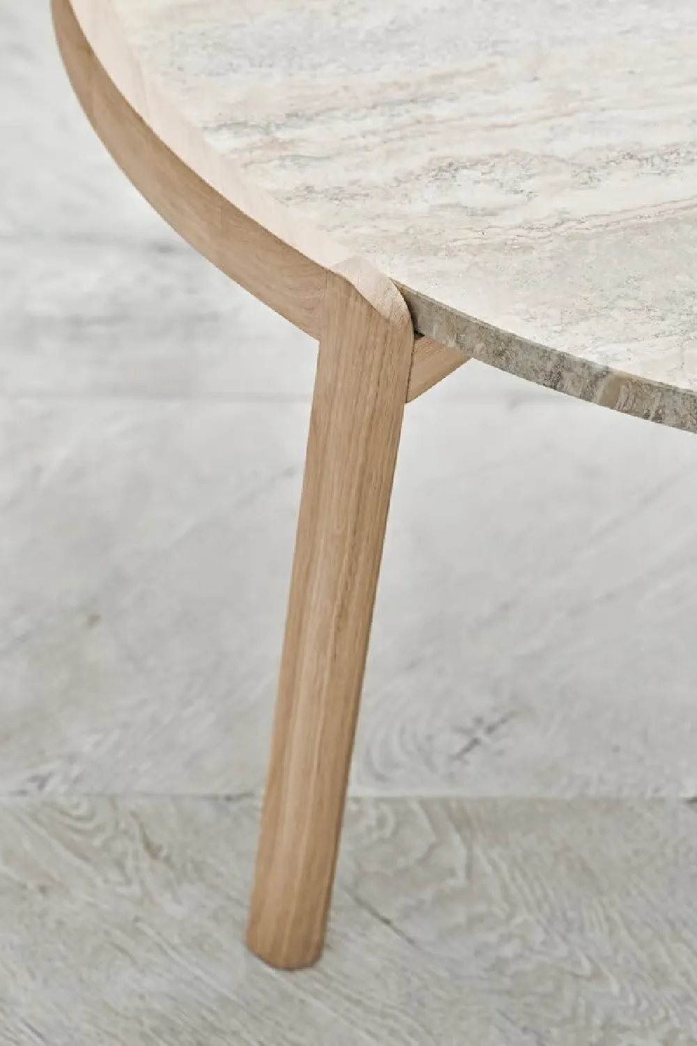 Oiled Oak Minimalist Coffee Table S | Bolia Mix