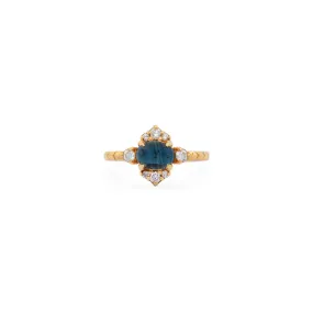Olivia - Sapphire Ring with Diamonds