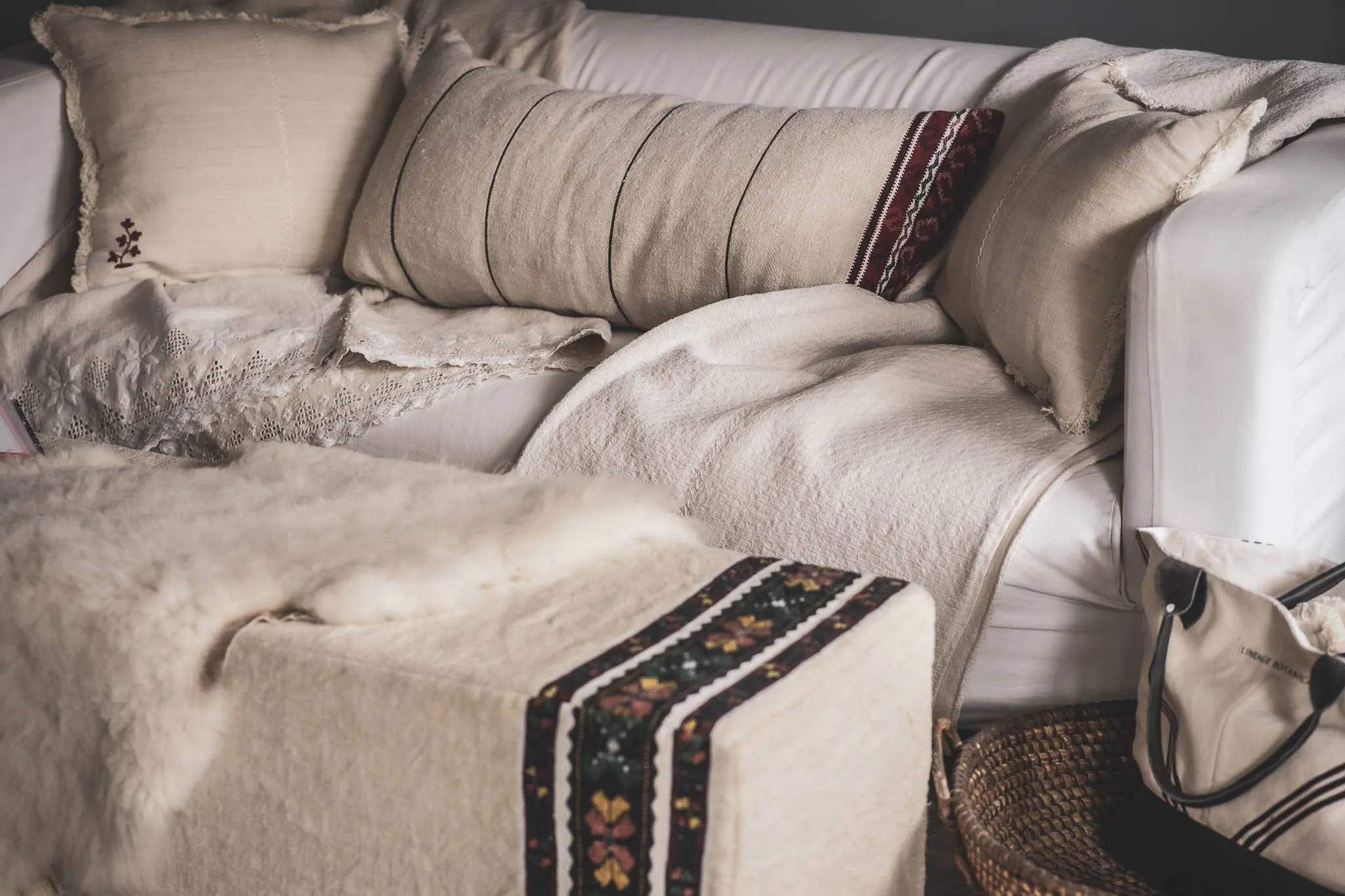 Pillow: Embroidered antique and vintage Hungarian hemp - P185