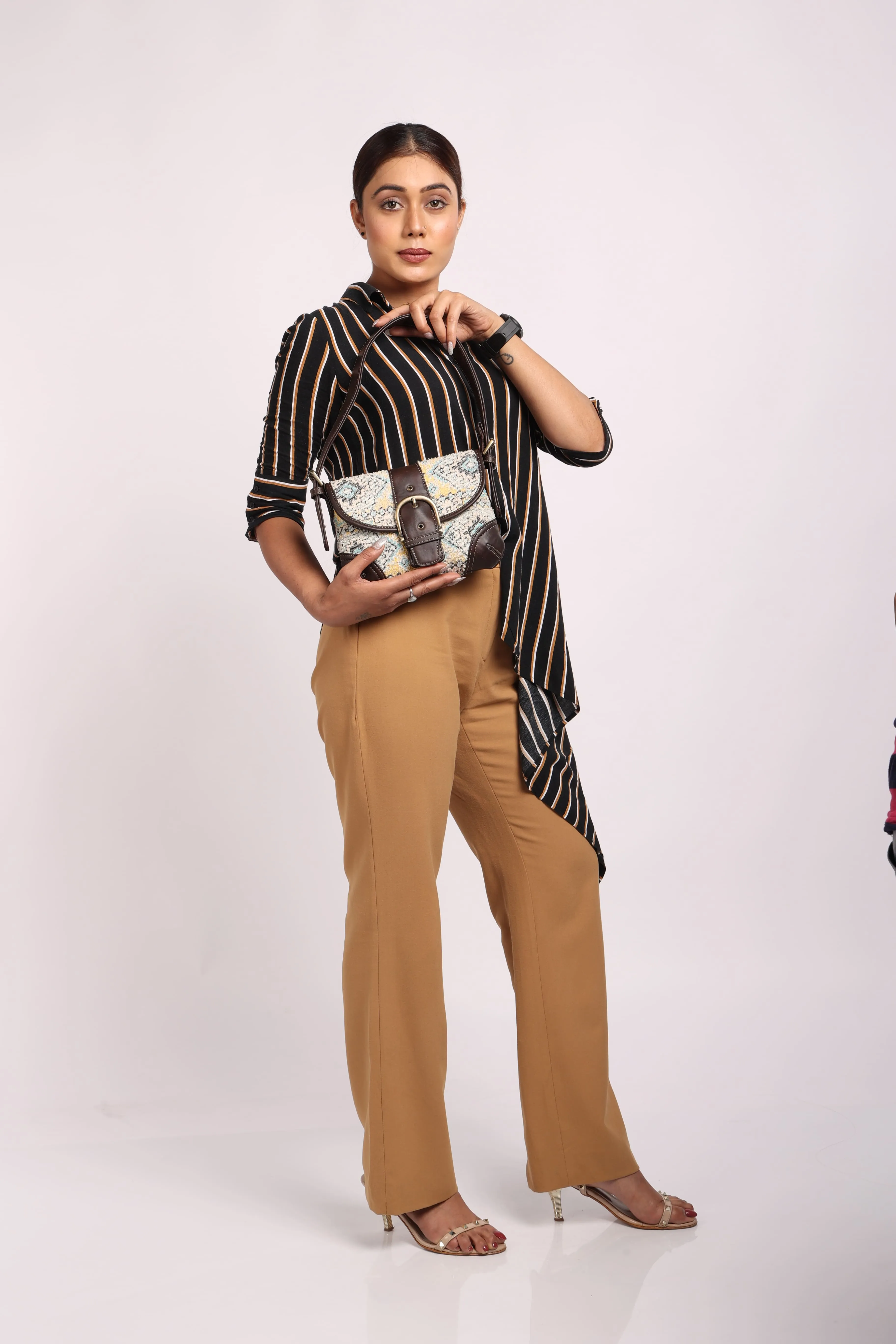 Rudhira Bird's Eye print Shoulder bag