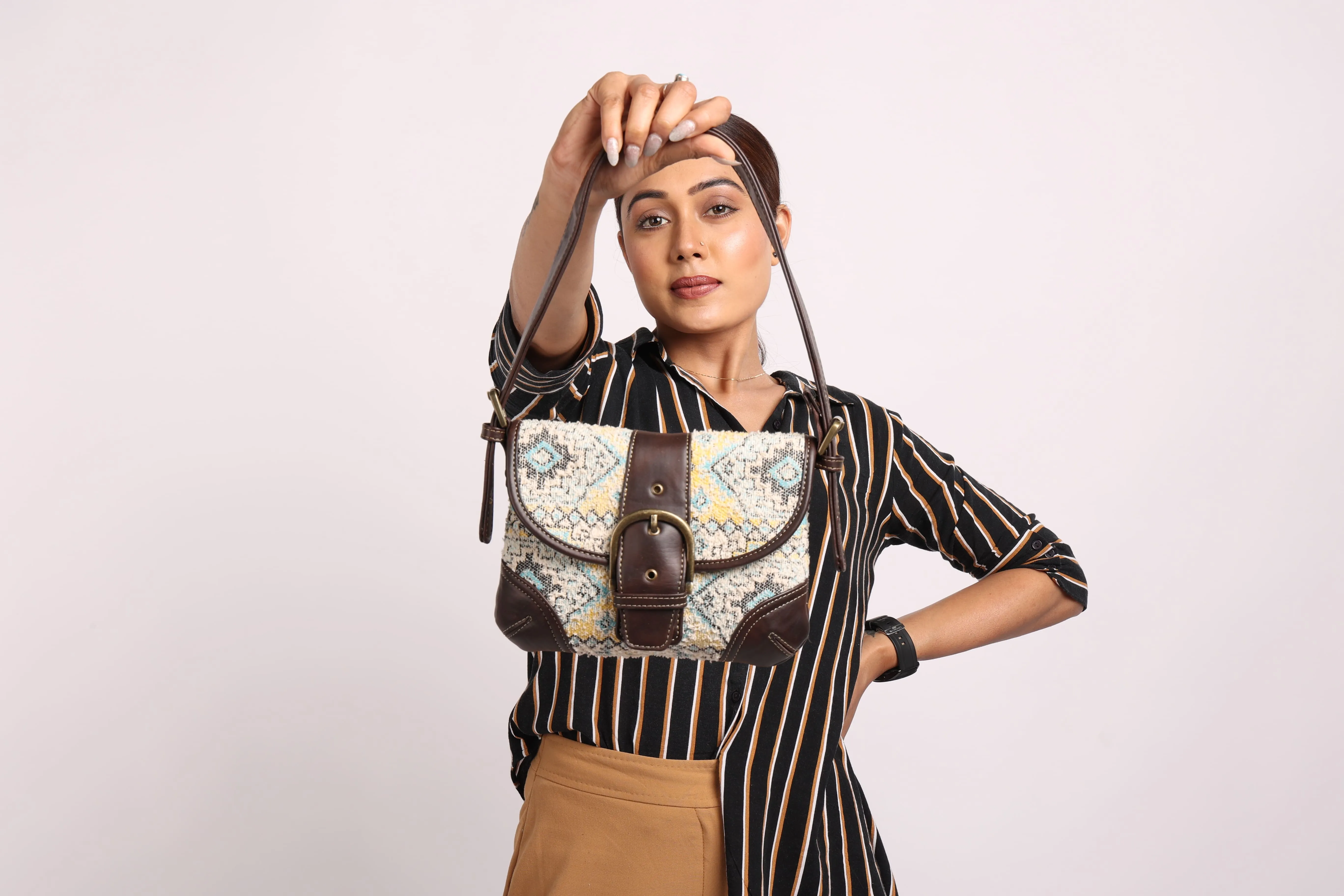 Rudhira Bird's Eye print Shoulder bag