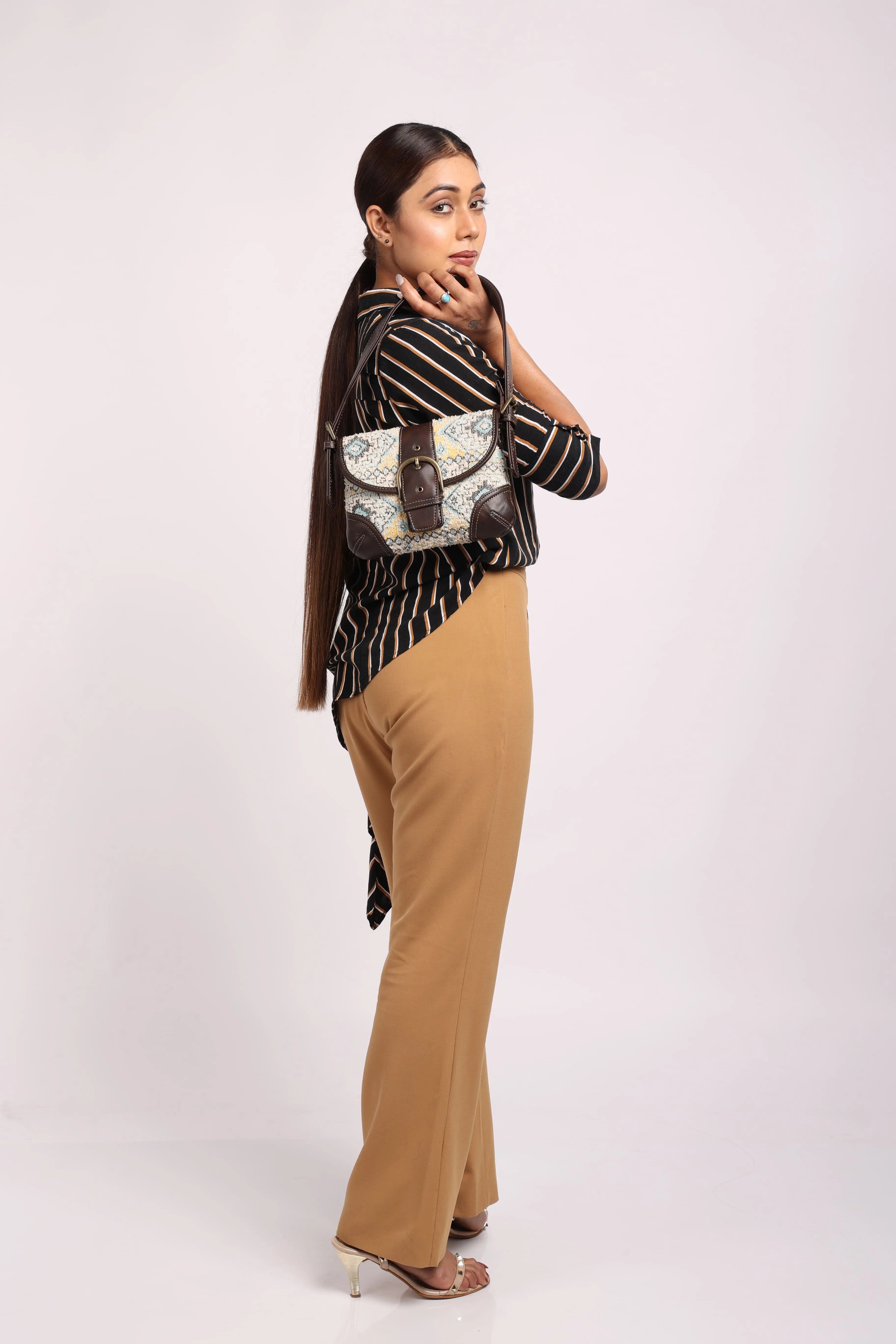 Rudhira Bird's Eye print Shoulder bag