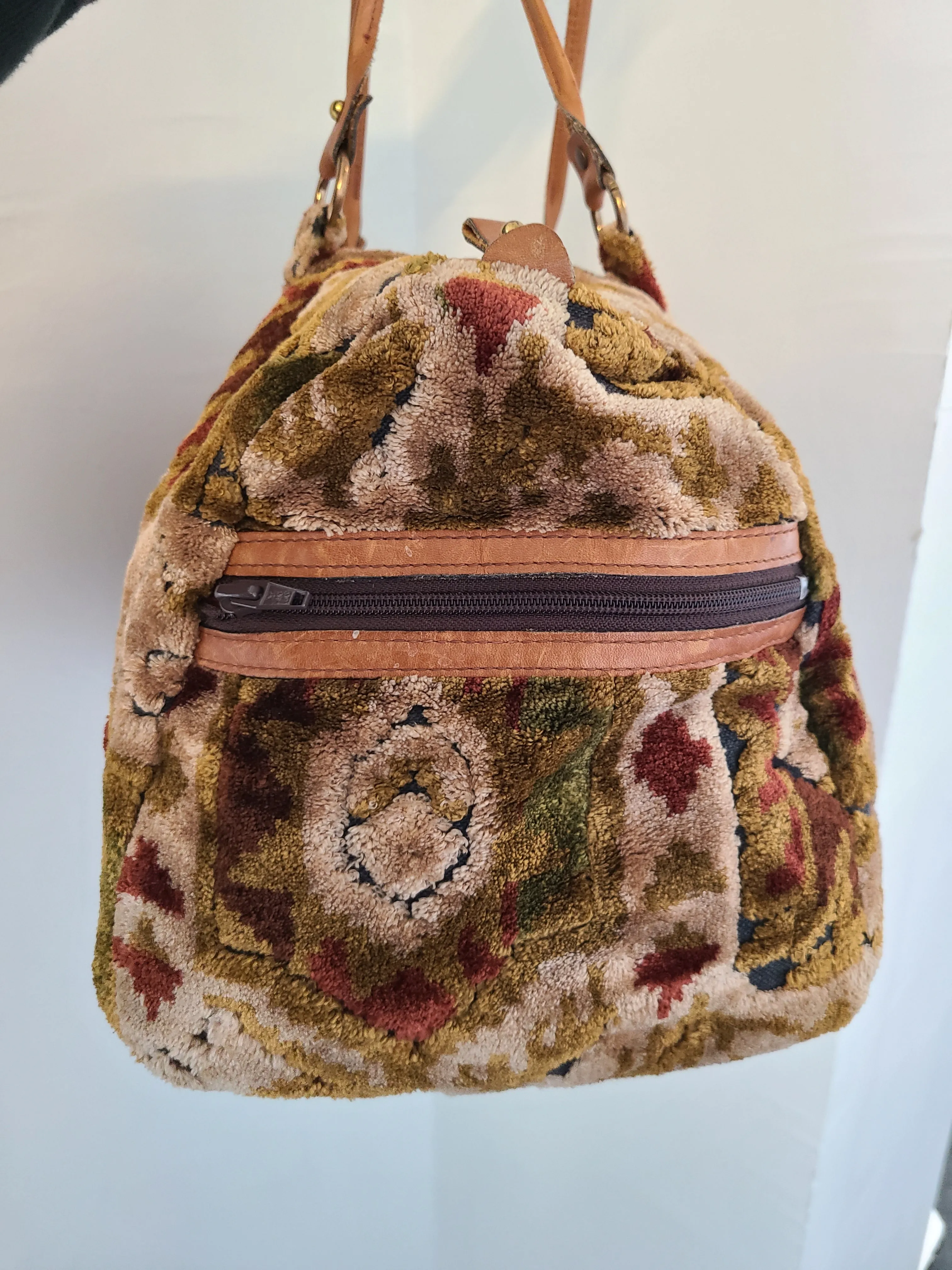 Vintage 1970s Carpet Bag - Overnight Bag